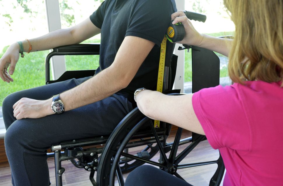Rehabilitación neurológica, neurorrehabilitación, tratamiento daño cerebral adquirido, rehabilitación ictus, Centro Lescer Madrid Fundación Lescer